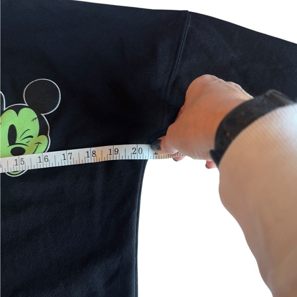 Disney Sweater Mickey Mouse Graphic Crew Neck Pullover Womens Med Halloween 0073 - Picture 6 of 8